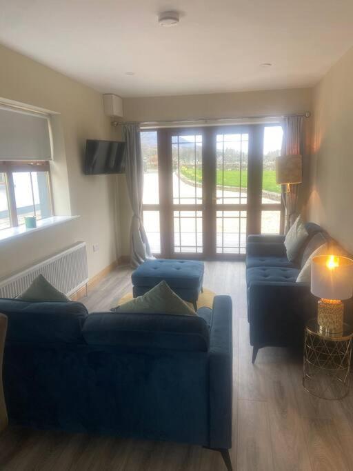 Modern Apartment At Croagh Patrick Westport Exterior photo